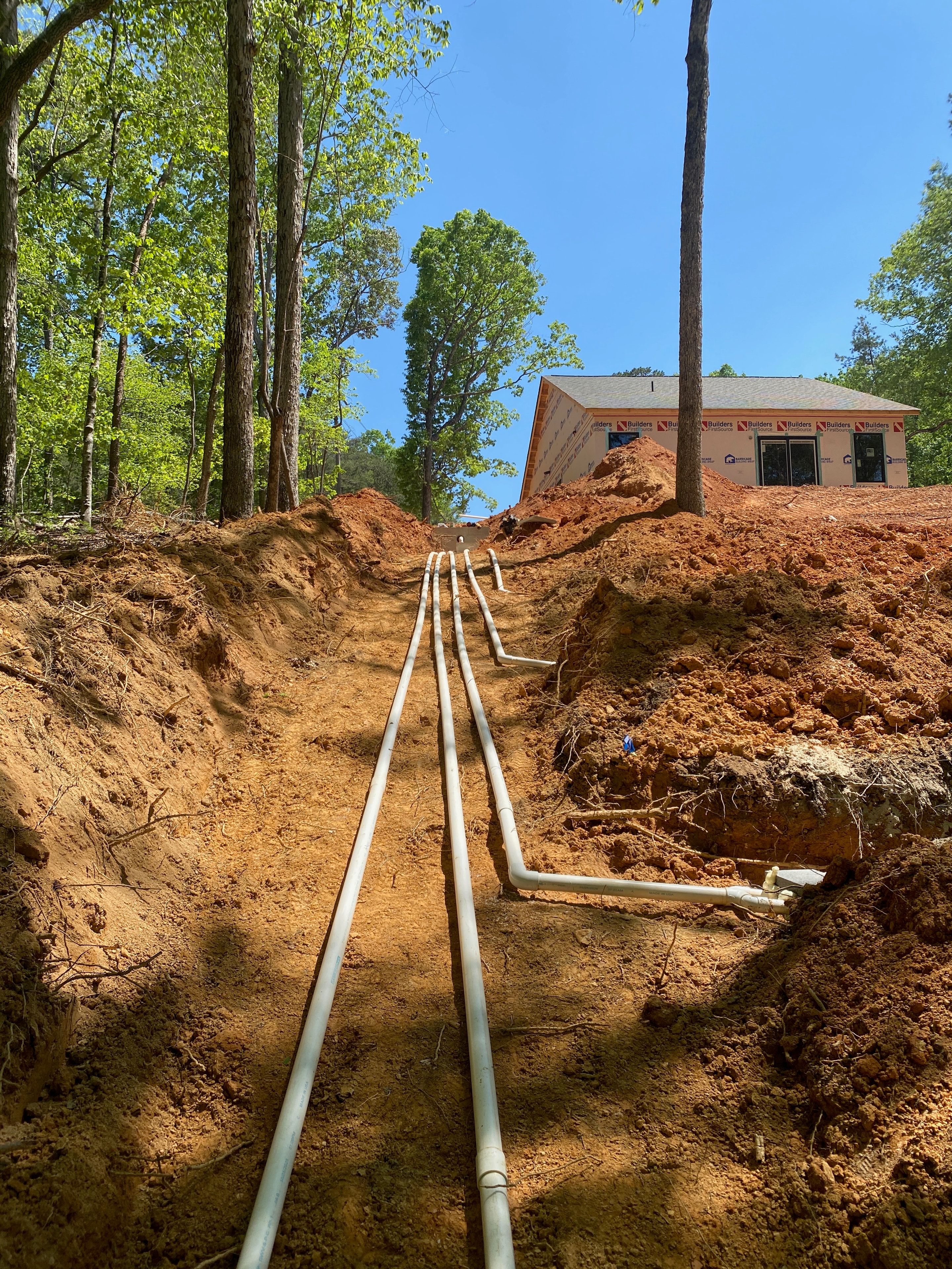 Septic pipe installation